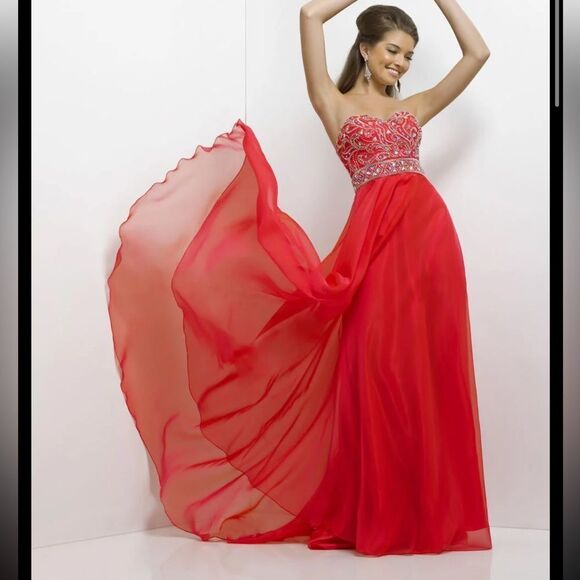 Mori Lee Red Strapless Prom Dress size 7 beaded strapless - Picture 5 of 9